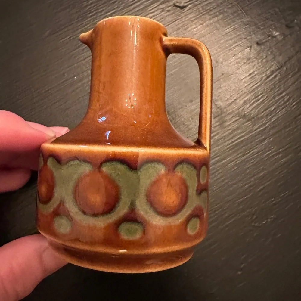 VTG Hornsea Brontë ceramic pattern olive oil / vinegar mini cruet jug MCM